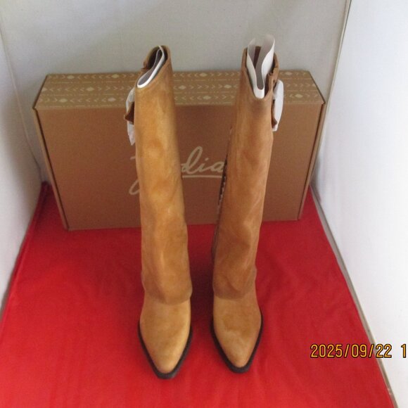 Zodiac Rowena-Wings Faux Leather Western Boots $169 - US Size 5 - Caramel - 1356 - Picture 2 of 13